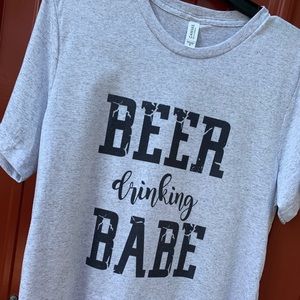 Beer drinking babe T-shirt
